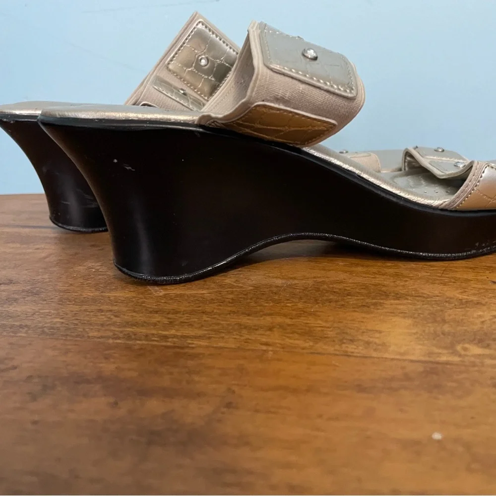 Dexflex by Dexter Stretch Strap Sandals Size 10